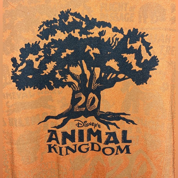 Animal Kingdom Tee (small) - Picture 2 of 5